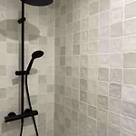 Lumineux 2 Chambres, A 2 Min De La Apartment *
