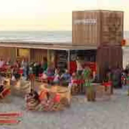 Lumineux 2 Chambres, A 2 Min De La Apartament